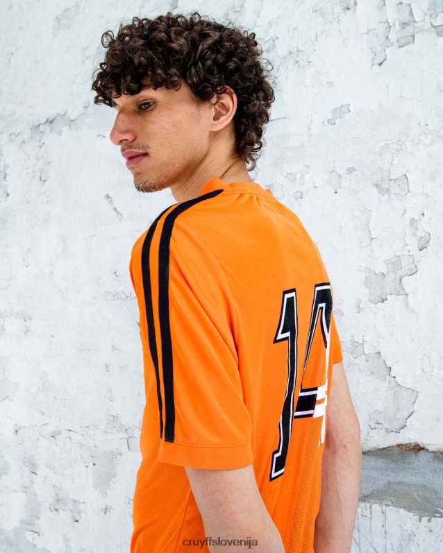 majica s kratkimi rokavi evro majica Cruyff 8BPFJV844 moški oranžna